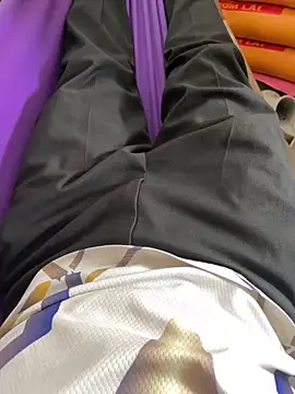 hoang15075 online show from 03-23-26, 01:39