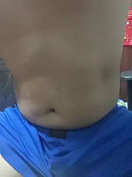 Snapshot of hoang15075 chatting on 06-02-26, 11:05 hoang15075 online show from 06-02-26, 11:05
