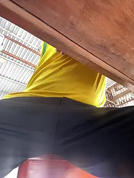 hoang15075 online show from 03-04-26, 01:57