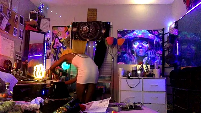 Snapshot of Kyzse_Splash-er chatting on 03-03-26, 11:45 Kyzse Splash-er online show from 03-03-26, 11:45