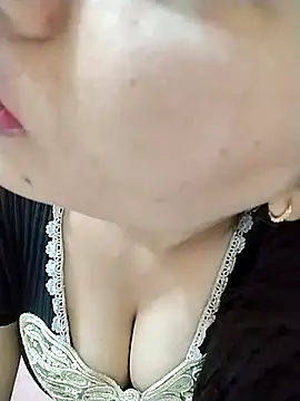 Snapshot of Bhawika-Kashap chatting on 05-09-26, 05:11 Bhawika-Kashap online show from 05-09-26, 05:11