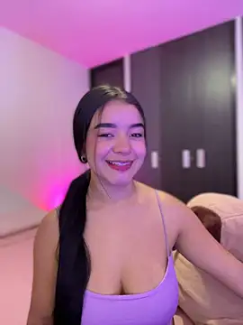 Sophia Wy online show from 03-15-26, 07:10