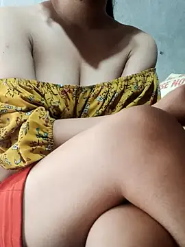 Snapshot of Ngoc_gina chatting on 03-02-26, 08:10 Ngoc gina online show from 03-02-26, 08:10