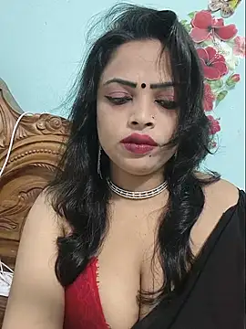 Snapshot of Beauty-3 chatting on 07-22-26, 12:45 Beauty-3 online show from 07-22-26, 12:45