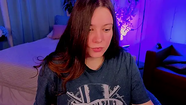 Snapshot of SauvageBirdy chatting on 03-02-26, 08:38 SauvageBirdy online show from 03-02-26, 08:38