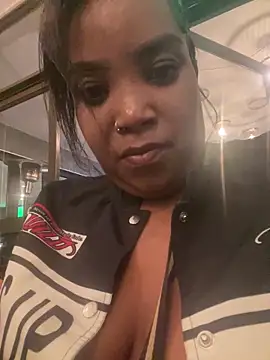 friendlybitch22 online show from 03-19-26, 10:54