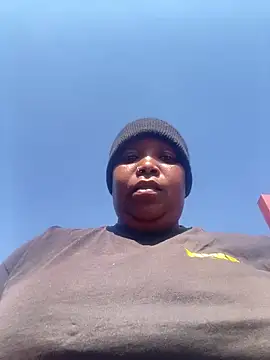 friendlybitch22 online show from 06-10-26, 09:43
