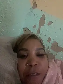 friendlybitch22 online show from 04-11-26, 02:41