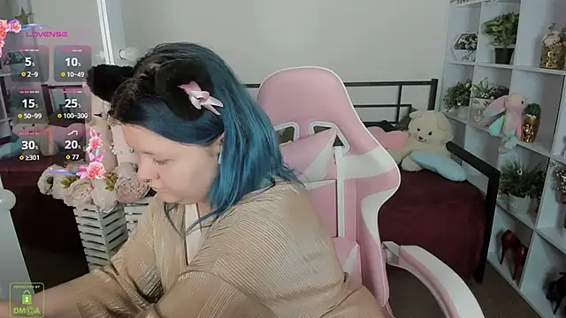 Lunaar  online show from 04-11-26, 06:32