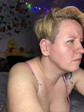 Snapshot of SofiaAmour chatting on 04-07-26, 08:21 SofiaAmour online show from 04-07-26, 08:21