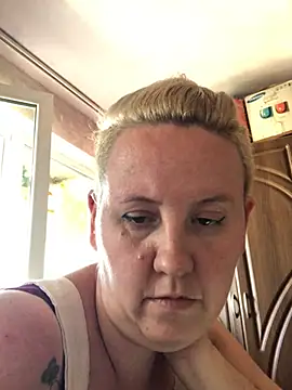 Snapshot of SofiaAmour chatting on 07-20-26, 04:20 SofiaAmour online show from 07-20-26, 04:20