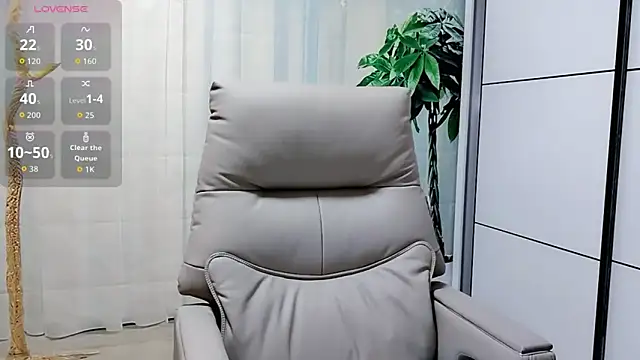 Naomi NN online show from 07-18-26, 02:09