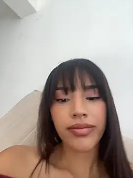 Snapshot of Mia-villalobos chatting on 07-11-26, 02:17 Mia-villalobos online show from 07-11-26, 02:17