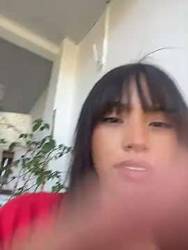 Snapshot of Mia-villalobos chatting on 07-14-26, 03:40 Mia-villalobos online show from 07-14-26, 03:40