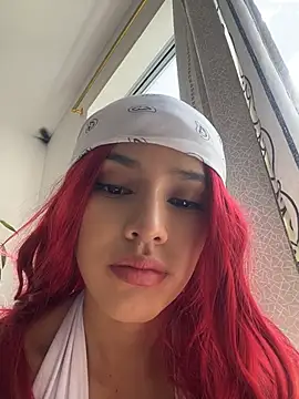 Snapshot of Mia-villalobos chatting on 05-22-26, 03:43 Mia-villalobos online show from 05-22-26, 03:43