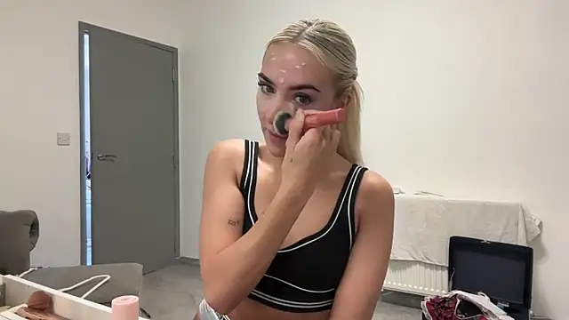 Naughtyblondex online show from 04-02-26, 12:12