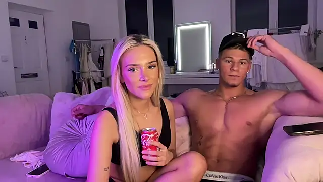 Naughtyblondex online show from 04-13-26, 01:09