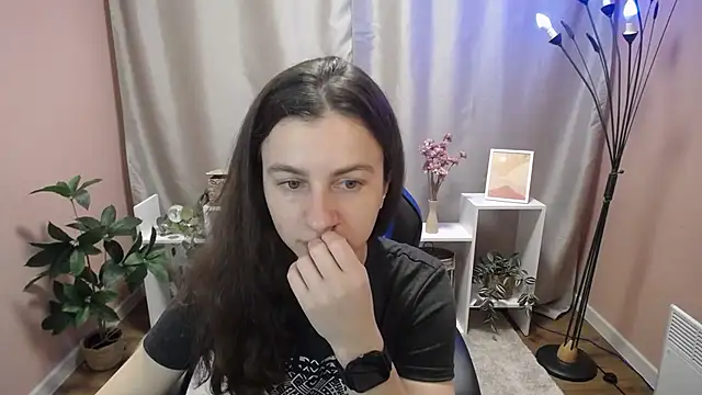 MistyBree online show from 06-01-26, 08:03