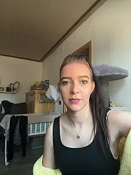 Snapshot of GermanAlice chatting on 03-02-26, 08:43 GermanAlice online show from 03-02-26, 08:43