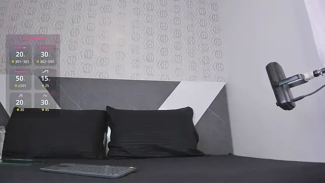 Lulu Mei  online show from 03-24-26, 11:32