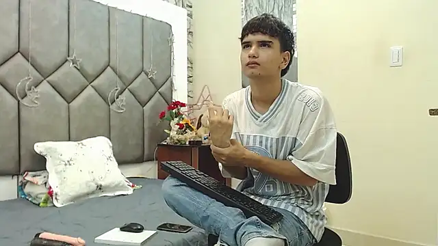 Steve Hotman online show from 04-15-26, 12:21