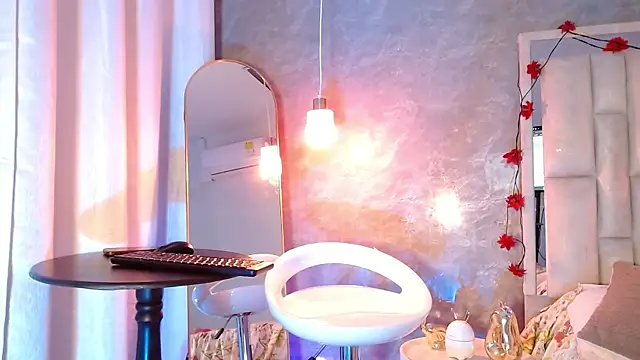 Bella-Sanders online show from 03-28-26, 11:11