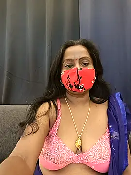 misti-boudii online show from 04-09-26, 06:30