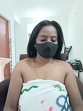 Snapshot of misti-boudii chatting on 06-30-26, 02:11 misti-boudii online show from 06-30-26, 02:11