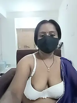 Snapshot of misti-boudii chatting on 07-18-26, 02:58 misti-boudii online show from 07-18-26, 02:58