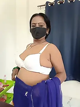 Snapshot of misti-boudii chatting on 08-02-26, 01:04 misti-boudii online show from 08-02-26, 01:04
