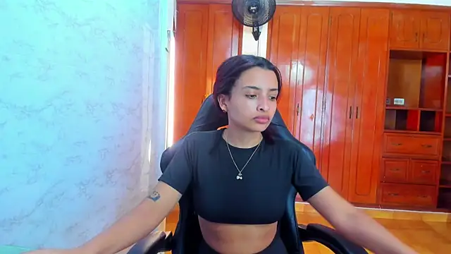 lizzie skinny online show from 05-22-26, 07:01