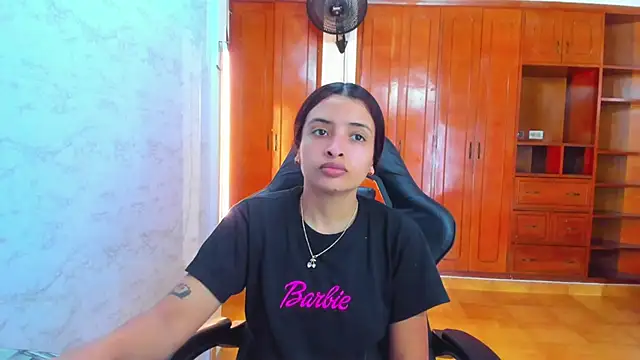 lizzie skinny online show from 05-13-26, 06:59