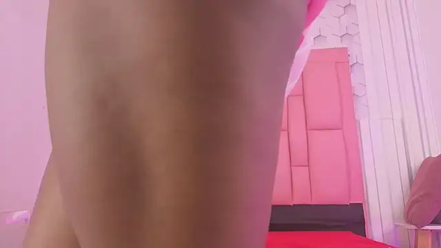 ashlleyray online show from 04-15-26, 07:07