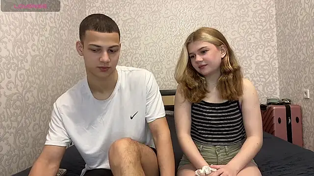 mirel couple online show from 05-15-26, 10:13