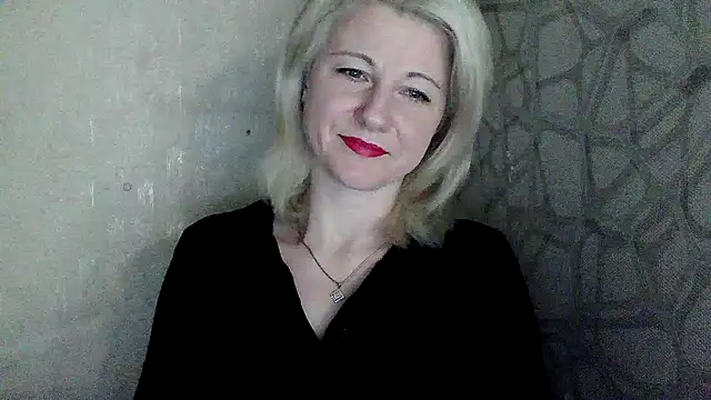 Katerina-Kissa online show from 04-15-26, 06:12