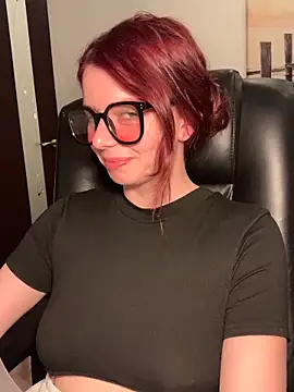VelvetChloe online show from 06-20-26, 06:57