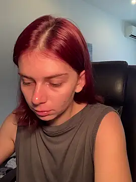 VelvetChloe online show from 07-20-26, 12:40