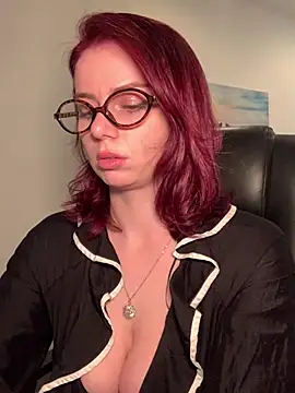 VelvetChloe online show from 05-05-26, 03:48