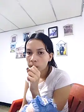 BiancaRoyale online show from 06-03-26, 08:04