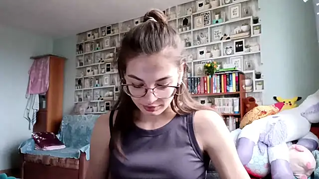 JInaMillsap online show from 04-14-26, 09:03