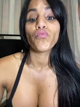 Snapshot of Maracuchitam chatting on 05-06-26, 10:08 Maracuchitam online show from 05-06-26, 10:08
