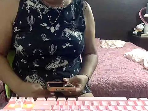 mommy-Milf online show from 04-07-26, 02:30