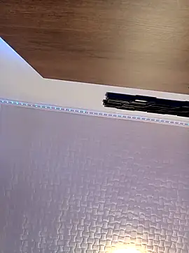 Hugo1993 online show from 03-06-26, 05:19