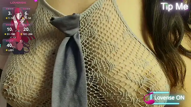 Snapshot of Dolly_boobsy chatting on 07-14-26, 01:39 Dolly boobsy online show from 07-14-26, 01:39