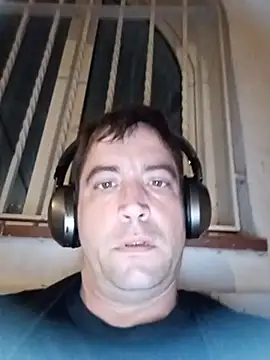 Snapshot of danyelC2 chatting on 06-21-26, 09:53 danyelC2 online show from 06-21-26, 09:53