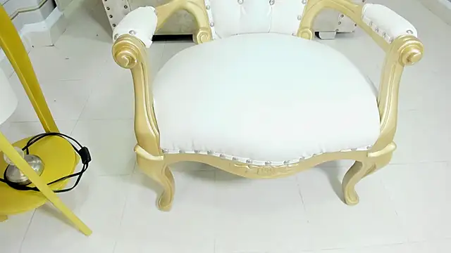 ariana pocahontas online show from 04-10-26, 05:03