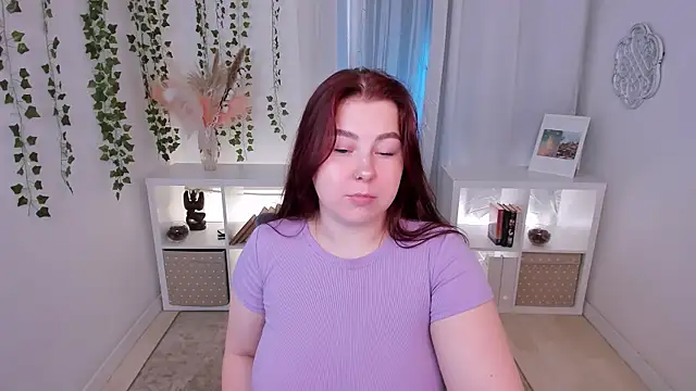 Snapshot of effyrain chatting on 07-23-26, 04:14 effyrain online show from 07-23-26, 04:14