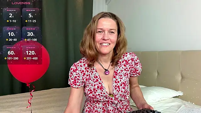 Lizacams online show from 06-29-26, 04:39