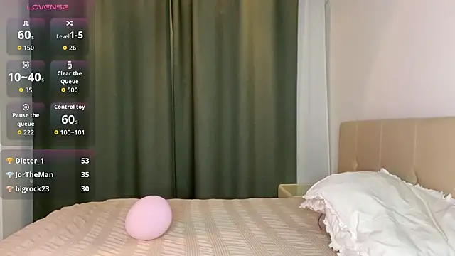Snapshot of Lizacams chatting on 05-30-26, 04:34 Lizacams online show from 05-30-26, 04:34