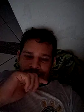 Snapshot of Edu5000 chatting on 03-01-26, 01:16 Edu5000 online show from 03-01-26, 01:16